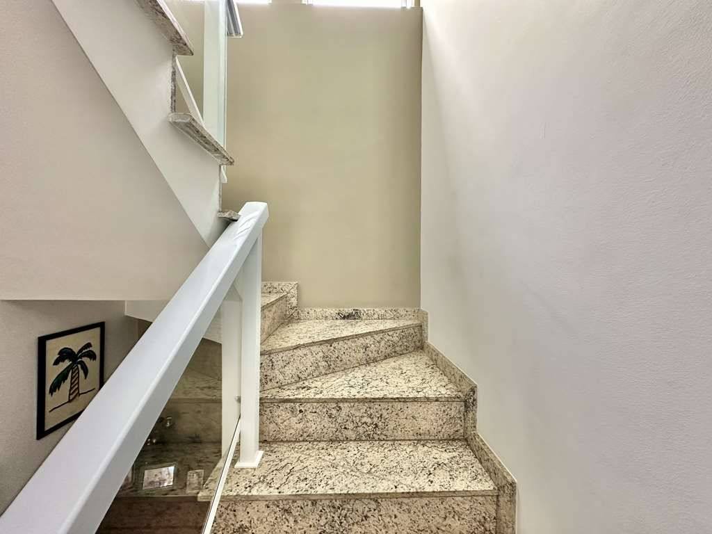 Casa com 3 dormitórios à venda, 404 m² por R$ 2.500.000,00 - Granja Viana - Jandira/SP — foto 39 de 65