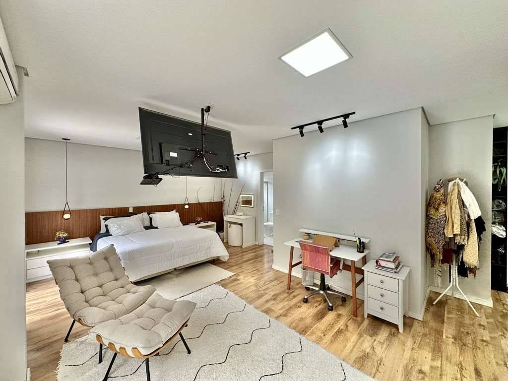 Casa com 3 dormitórios à venda, 404 m² por R$ 2.500.000,00 - Granja Viana - Jandira/SP — foto 44 de 65