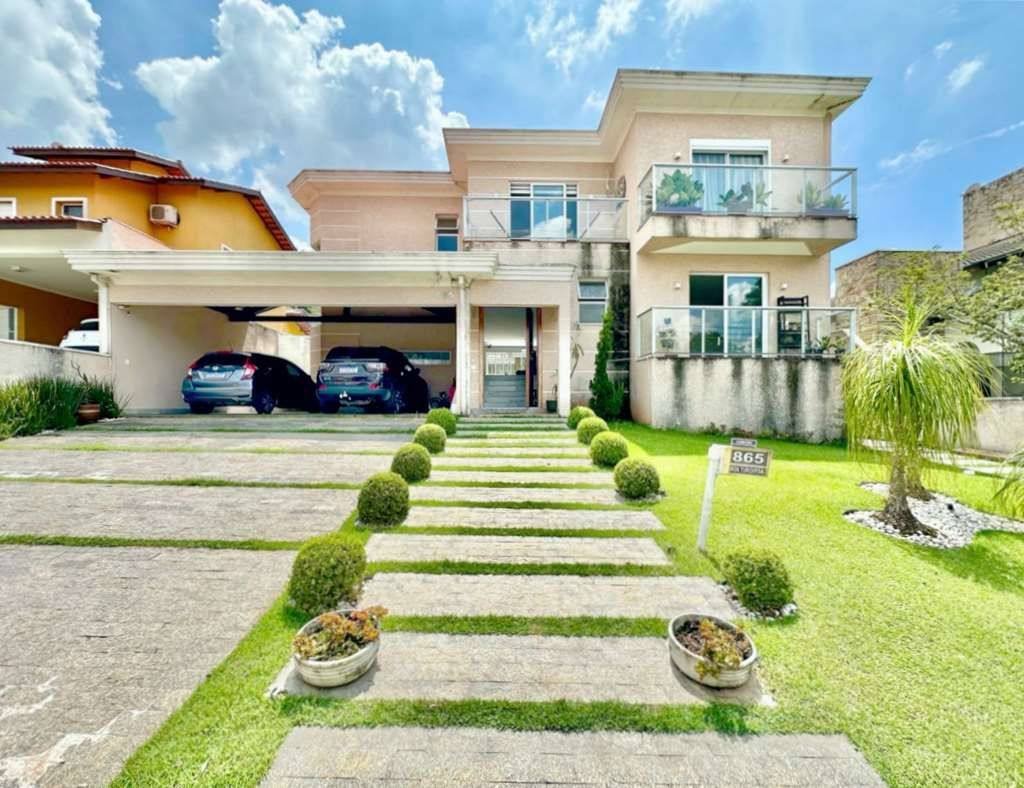 Casa com 3 dormitórios à venda, 489 m² por R$ 1.850.000,00 - Granja Viana - Jandira/SP