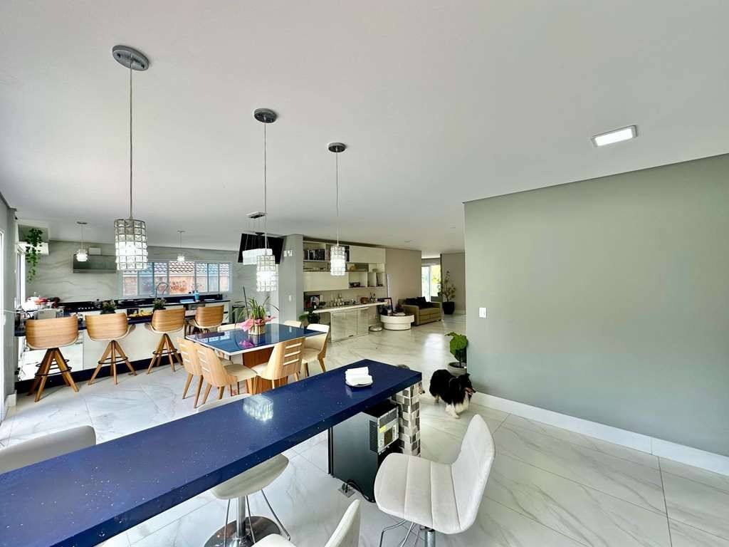 Casa com 3 dormitórios à venda, 489 m² por R$ 1.850.000,00 - Granja Viana - Jandira/SP — foto 15 de 79