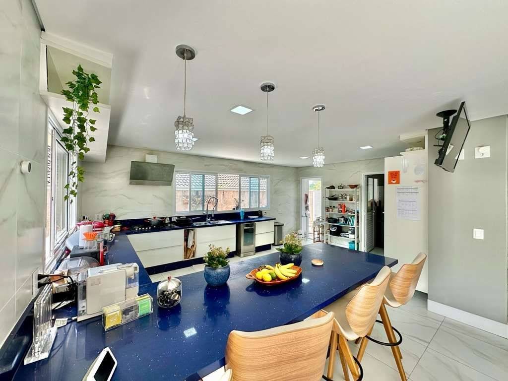 Casa com 3 dormitórios à venda, 489 m² por R$ 1.850.000,00 - Granja Viana - Jandira/SP — foto 17 de 79
