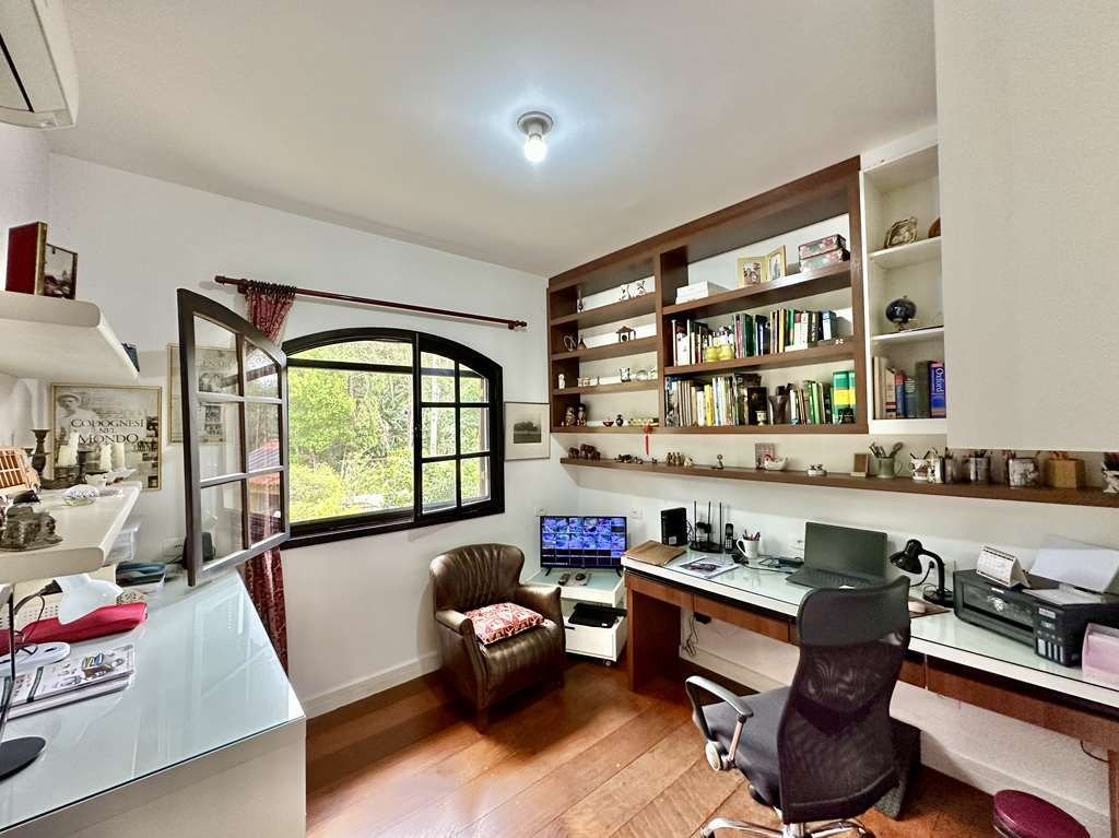 Casa com 5 dormitórios à venda, 576 m² por R$ 3.400.000,00 - Granja Viana - Cotia/SP — foto 23 de 58