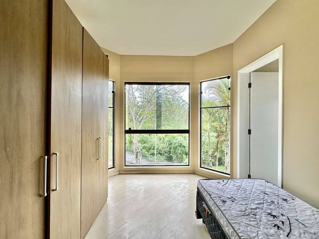 Casa com 4 dormitórios à venda, 274 m² por R$ 1.650.000,00 - Granja Viana - Embu das Artes/SP — foto 41 de 54