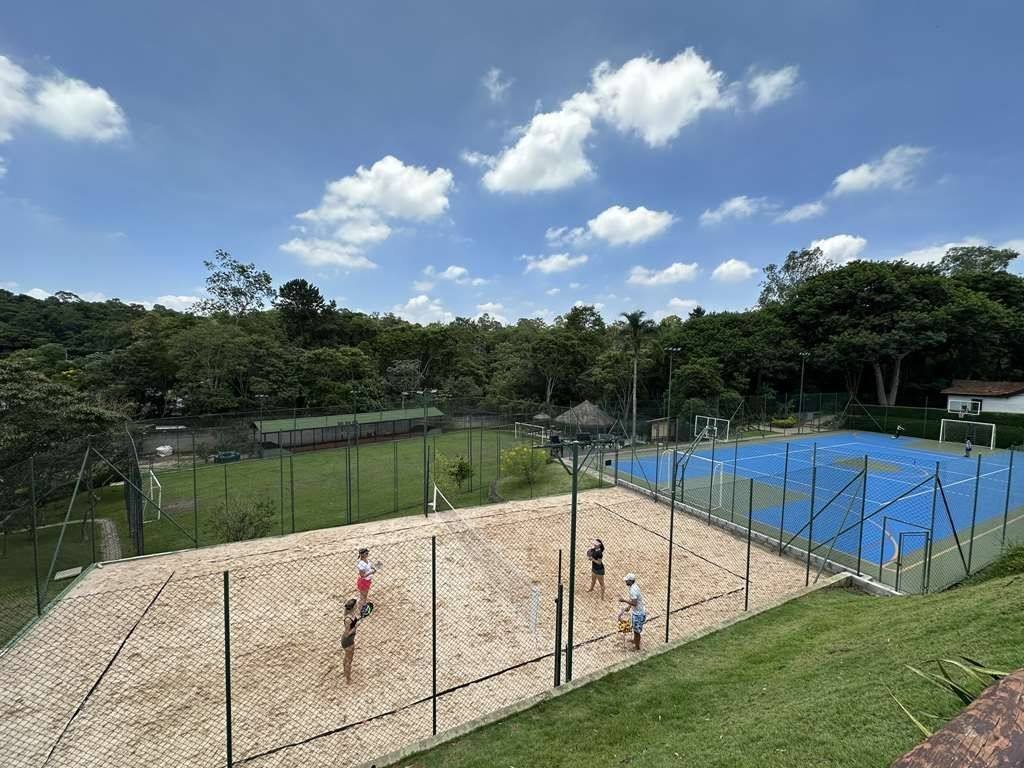 Casa com 4 dormitórios à venda, 274 m² por R$ 1.650.000,00 - Granja Viana - Embu das Artes/SP — foto 53 de 54