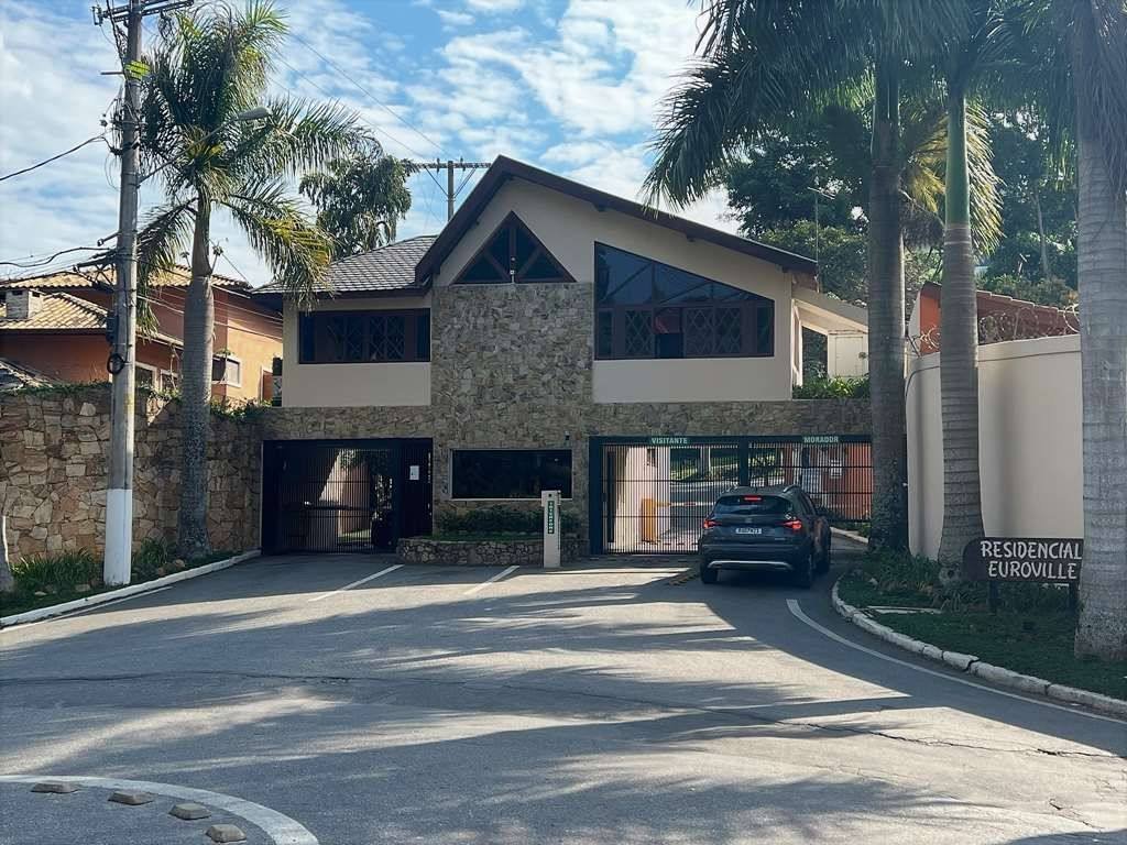 Casa com 3 dormitórios à venda, 503 m² por R$ 2.150.000,00 - Granja Viana - Carapicuíba/SP