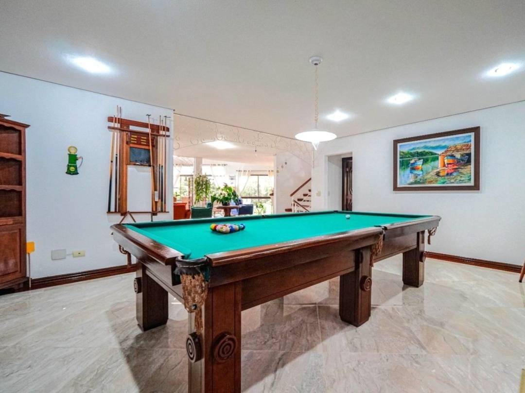 Casa com 3 dormitórios à venda, 503 m² por R$ 2.150.000,00 - Granja Viana - Carapicuíba/SP — foto 13 de 45