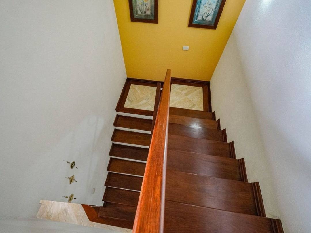 Casa com 3 dormitórios à venda, 503 m² por R$ 2.150.000,00 - Granja Viana - Carapicuíba/SP — foto 21 de 45