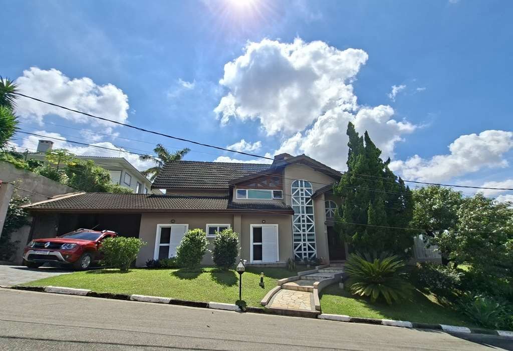 Casa com 3 dormitórios à venda, 268 m² por R$ 1.950.000,00 - Granja Viana - Carapicuíba/SP