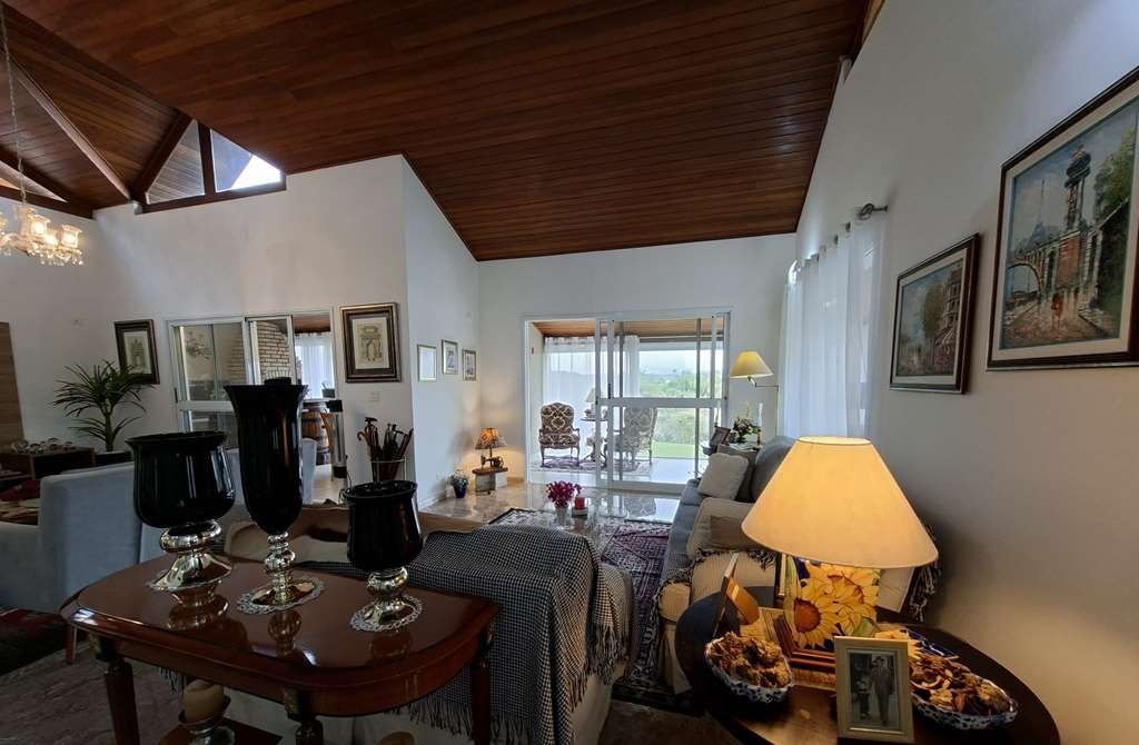 Casa com 3 dormitórios à venda, 268 m² por R$ 1.950.000,00 - Granja Viana - Carapicuíba/SP — foto 9 de 52