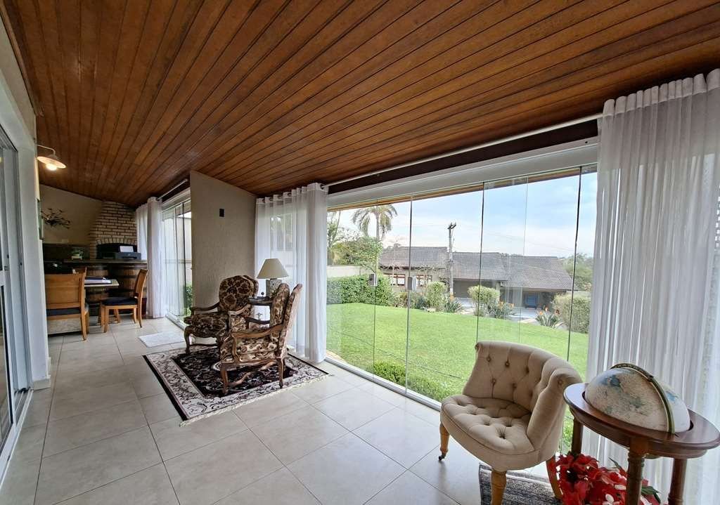 Casa com 3 dormitórios à venda, 268 m² por R$ 1.950.000,00 - Granja Viana - Carapicuíba/SP — foto 12 de 52