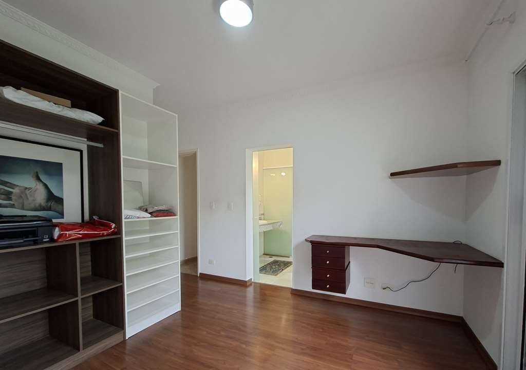 Casa com 3 dormitórios à venda, 268 m² por R$ 1.950.000,00 - Granja Viana - Carapicuíba/SP — foto 34 de 52