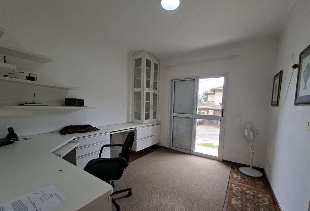 Casa com 3 dormitórios à venda, 268 m² por R$ 1.950.000,00 - Granja Viana - Carapicuíba/SP — foto 39 de 52