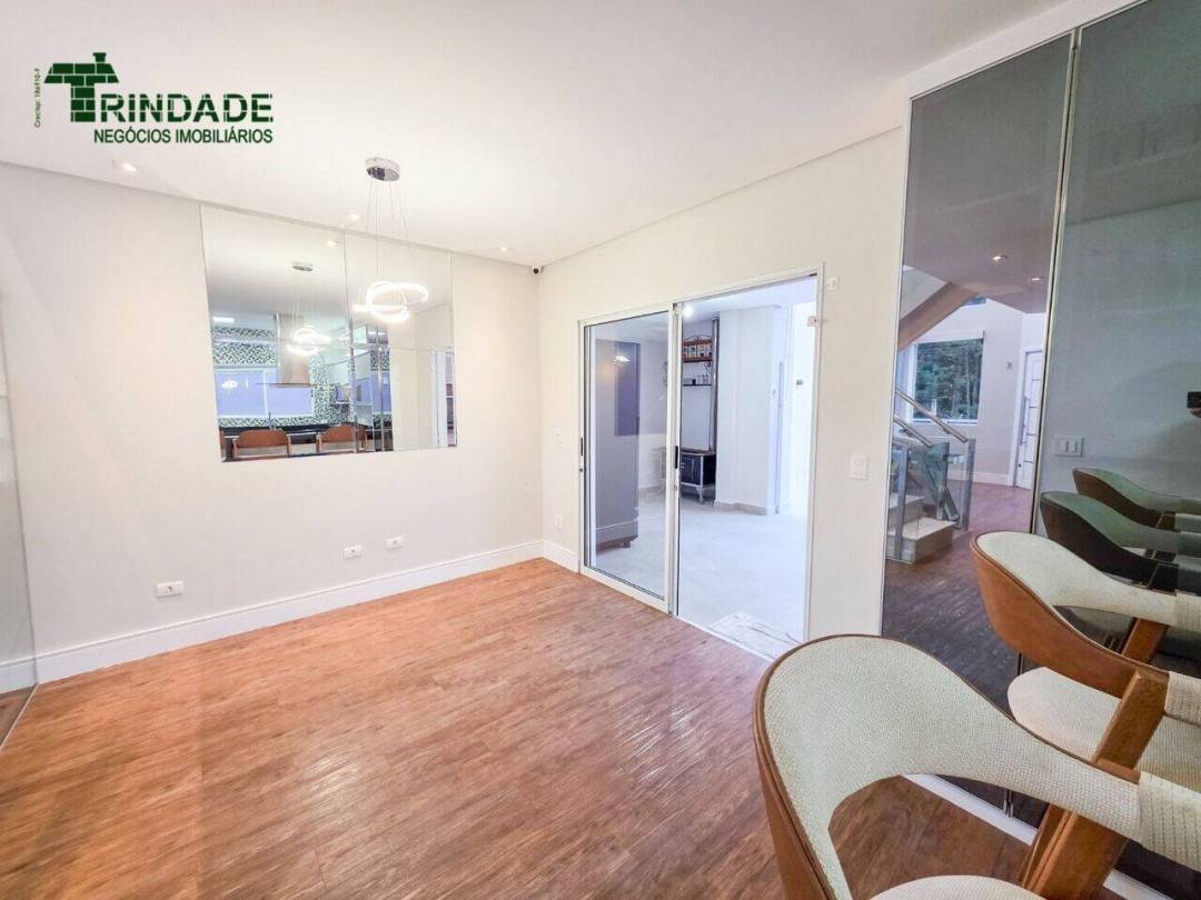 Casa com 4 dormitórios à venda, 297 m² por R$ 2.200.000,00 - Granja Viana - Cotia/SP — foto 27 de 68