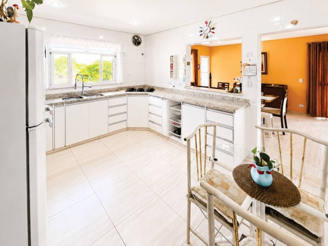 Casa com 4 dormitórios à venda, 294 m² por R$ 1.580.000 - Granja Viana - Cotia/SP — foto 24 de 55