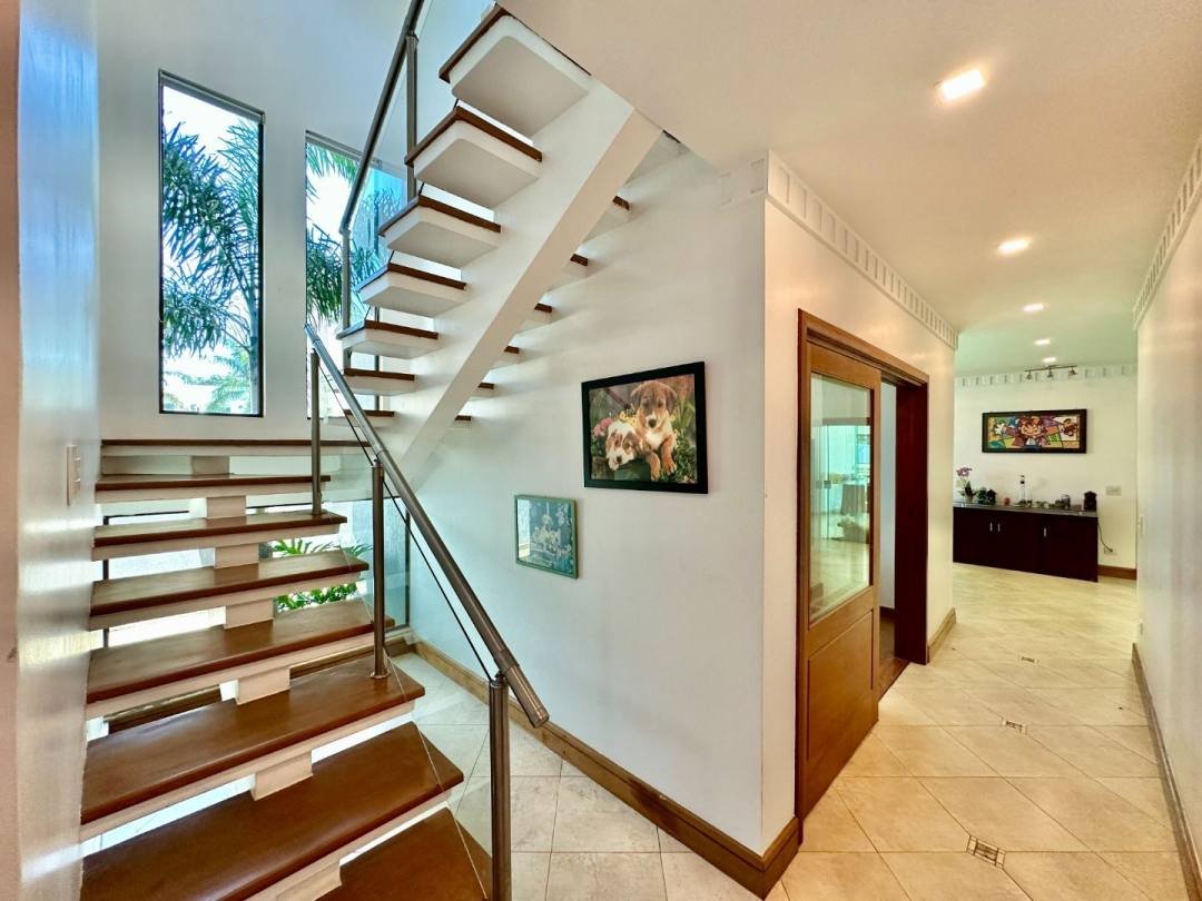 Casa com 4 dormitórios à venda, 519 m² por R$ 3.300.000 - Granja Viana - Cotia/SP — foto 27 de 61