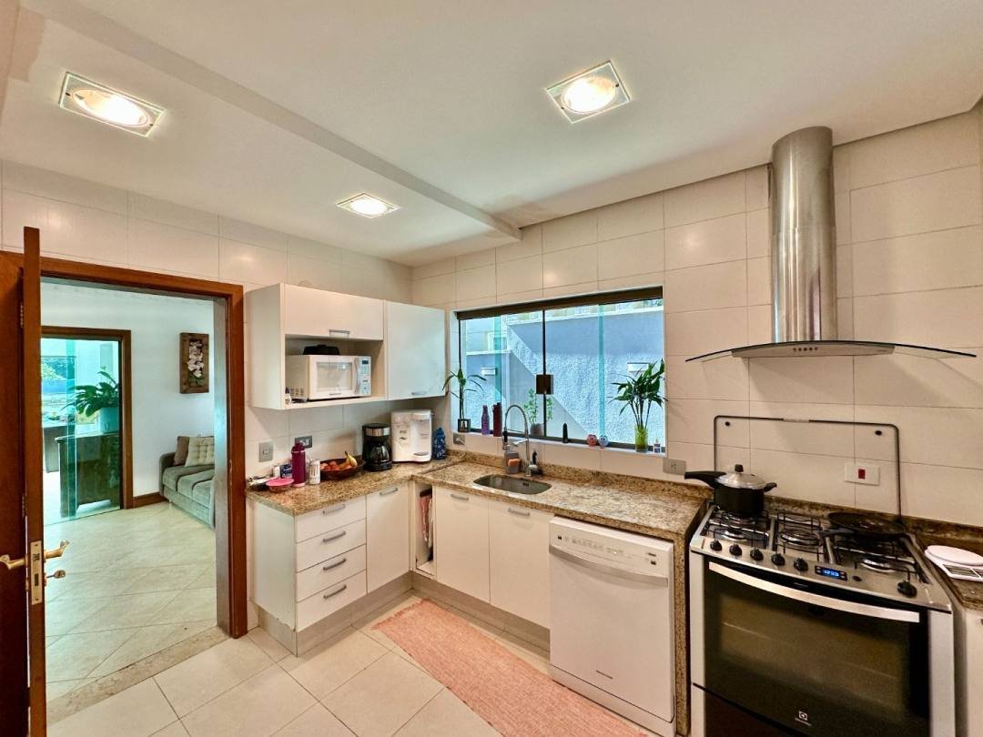 Casa com 4 dormitórios à venda, 519 m² por R$ 3.300.000 - Granja Viana - Cotia/SP — foto 33 de 61